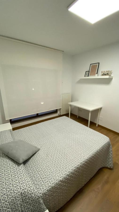 Piso Nuevo Bien Situado En Santander Apartment Exterior foto