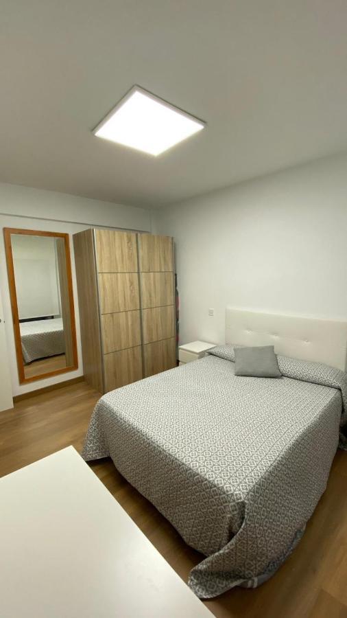 Piso Nuevo Bien Situado En Santander Apartment Exterior foto